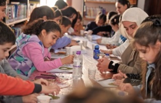 Alanya Belediyesi Çocuk Kütüphanesinden öğrenciler...