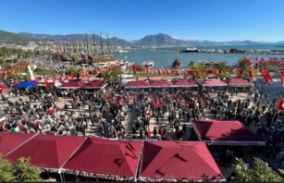 ALKARDER'den hamsi festivali