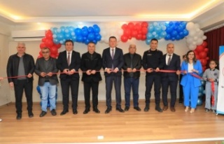 Değirmendere İlkokuluna konferans salonu açıldı