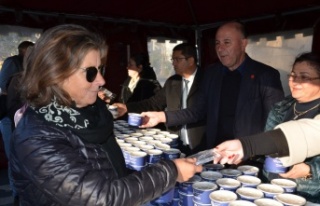 Depremde hayatını kaybedenler unutulmadı