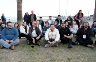 Gençlerden örnek davranış