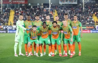 Alanyaspor evinde Galatasaray'a yenildi