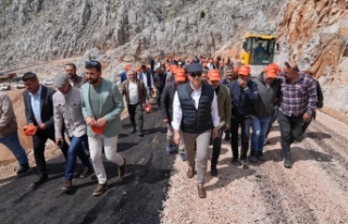 30 yaylaya otoban gibi yol