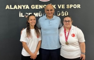 Alanya'ya Avrupa rekoruyla döndü