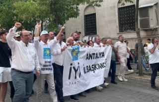 Alanya İYİ Parti Bursa mitingine katıldı