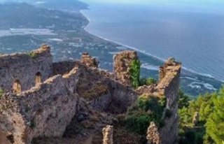 Alanya'da büyük keşif! 1800 yıllık stadyum