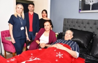 Başhekimden gaziye anlamlı ziyaret