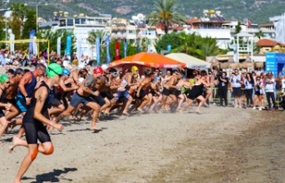 34. Alanya Triatlonu başladı