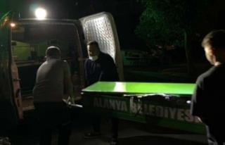 Alanya'da feci yangın; 1 ölü, 1 yaralı var