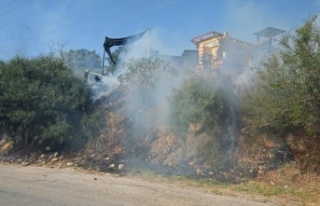 Alanya'da patlama! Siyah dumanlar kapladı