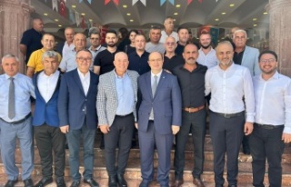 İyi Parti kongresinde Mehmet Şahin sürprizi
