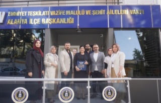 Ak Partili kadınlardan EMŞAV'a ziyaret