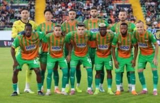 Alanyaspor Kasımpaşa'ya mağlup oldu