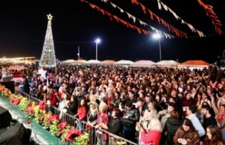 Alanya'da uluslararası noel pazarı coşkusu