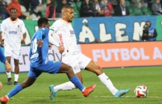 Alanyapsor 1 puanı son dakika golüyle aldı