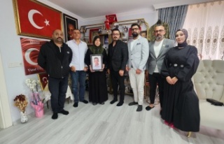 EMŞAV Alanya’dan şehit ailelerine bayram ziyareti
