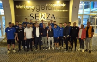 Maviler veda yemeğinde buluştu