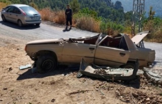 Alanya’da freni boşalan otomobil takla attı: 1...