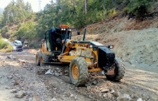 Alanya’da kırsal mahalle yollarına yaz bakımı!