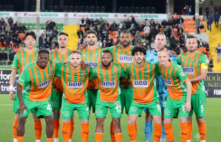 Alanyaspor, Persepolis’e tek golle mağlup!