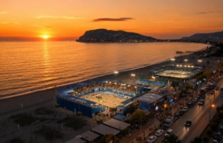 FIVB plaj voleybolu antrenörlük kursu Alanya’da...