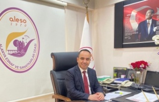 Başkan Özdemir: “Esnafımızın üzerinden elinizi...