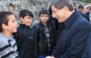 Bakan Davutoğlu’nu Şaşırtan Soru 