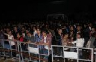 Doğa Yavuz Uydacı Üniversitelileri Coşturdu 