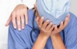 Estetik uygulamalarda uzmanın unvanına dikkat