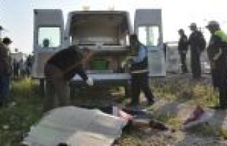 Hemzemin Geçitte Tren Kazası: 1 Ölü, 1 Yaralı...