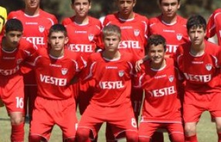 Manisaspor Karabükspor'a hazırlanıyor