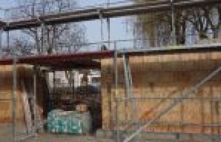 Tarsus-langen Arasında Kleopatra Dostluk Kapısı...