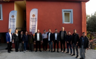 Alanya Belediyesi ihtiyaç sahibi ailenin evini yeniledi