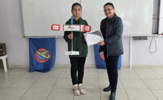 Öğrenciler model uçak ile tanıştı