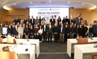 Alanya'da gençler için yerel demokrasi