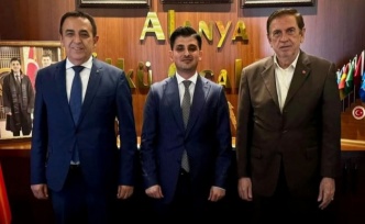 Sünbül ve Yıldız'dan hayırlı olsun ziyareti
