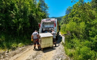 Alanya'da 9 günde 10 bin ton atık toplandı