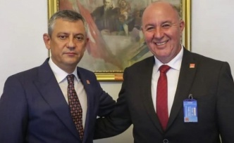 Kandemir'den Özel'e noterli destek