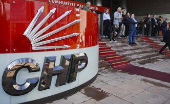 CHP'li iki yöneticiye ihraç istemi!