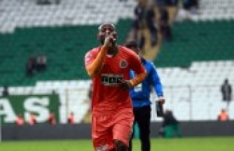 Tarihi galibiyetten muhteşem kareler