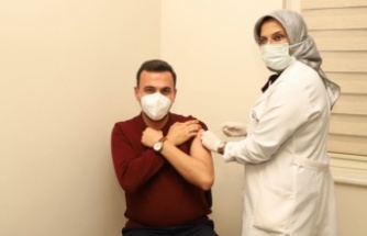 Ak Parti Alanya'dan aşı çağrısı
