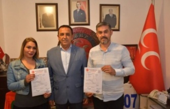 Alanya’da İYİ Parti’den istifa ederek MHP’ye katıldılar
