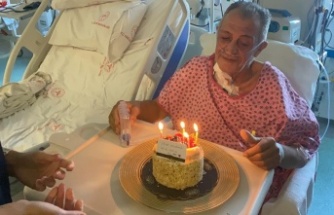Bypass olan hasta yeni yaşını sağlık çalışanları ile birlikte kutladı