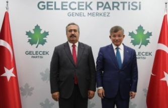 Davutoğlu, Alanya Belediye Başkan Adayını açıkladı