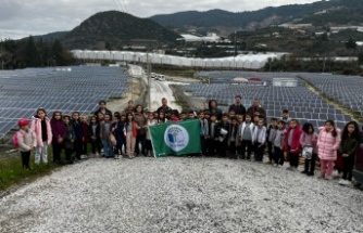 Değirmendere İlkokulu Alanya Belediyesi Güneş Enerjisi Santraline teknik gezi gerçekleştirdi