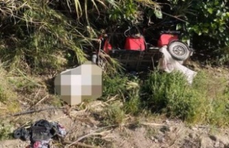 Alanya'da devrilen motosikletin sürücüsü öldü
