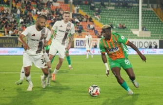 Alanya'da golsüz gece