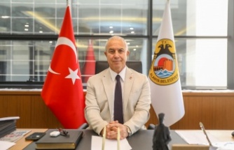 'Atatürk, Türk milletinin ebedi ışığıdır'