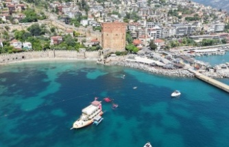 Alanya'nın mavisi için el ele verildi