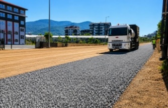 Alanya'da Ulaşım Yatırımları: İki Mahalleye Daha Asfalt Konforu